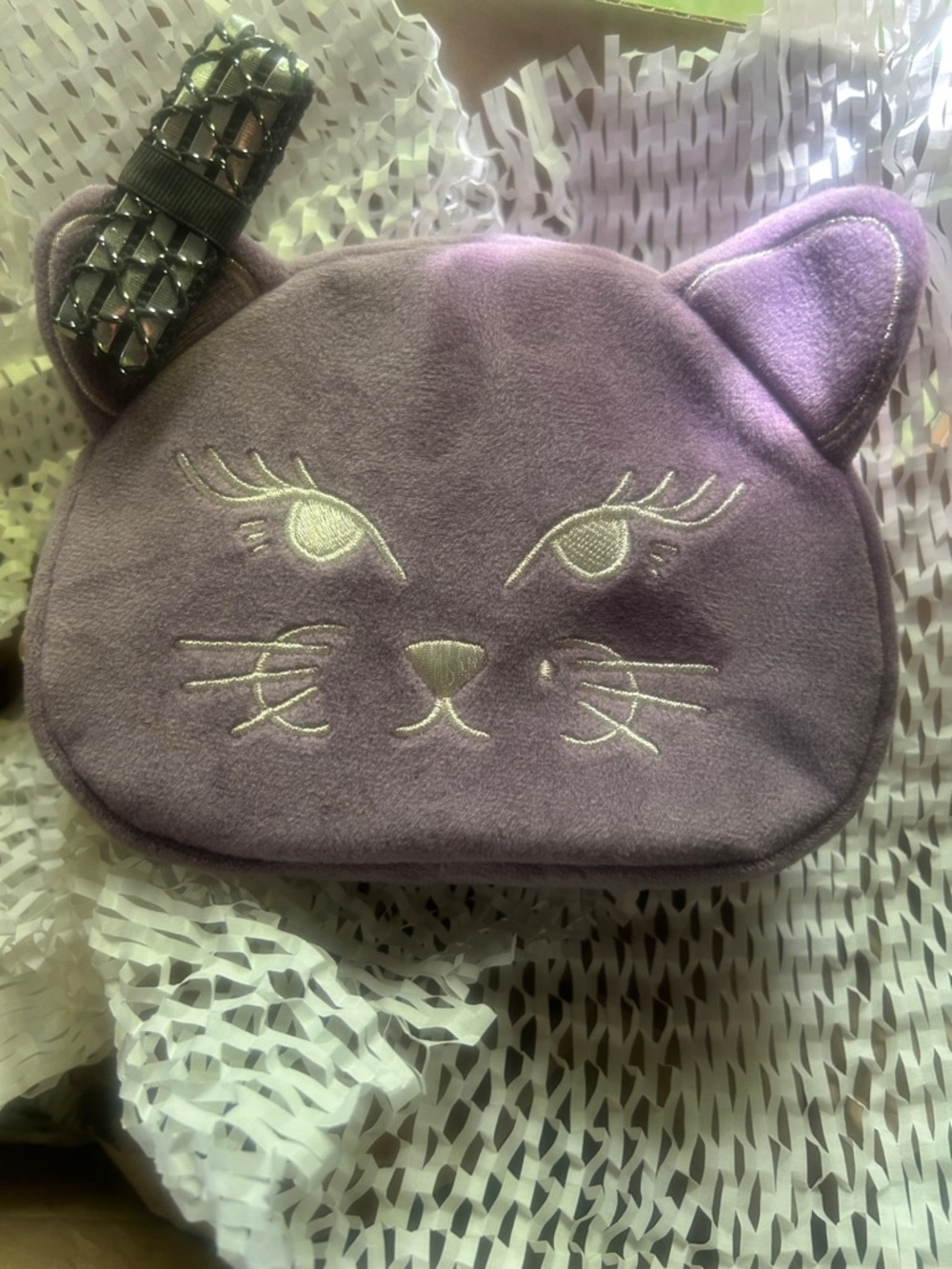 LISA ELDRIGE CAT BAG, sold out, lmt edition bag designed after her cat🪻🪻beauty